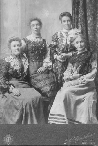 Whybrew sisters