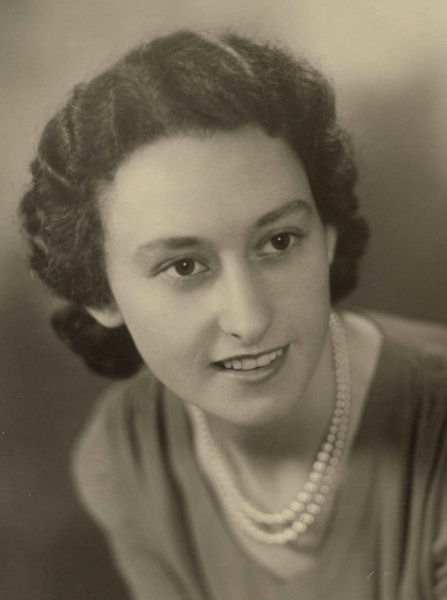 Enid Hall (now Searle)